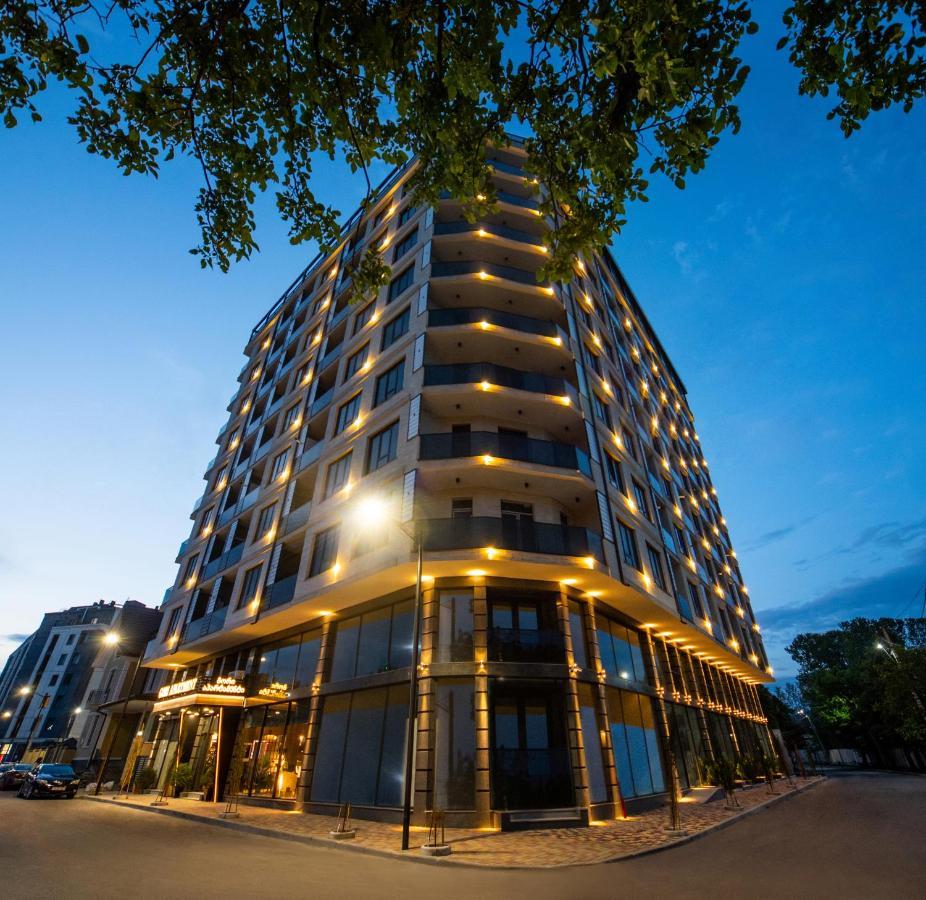 Gori Apartments Екстериор снимка